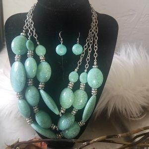 Necklace set